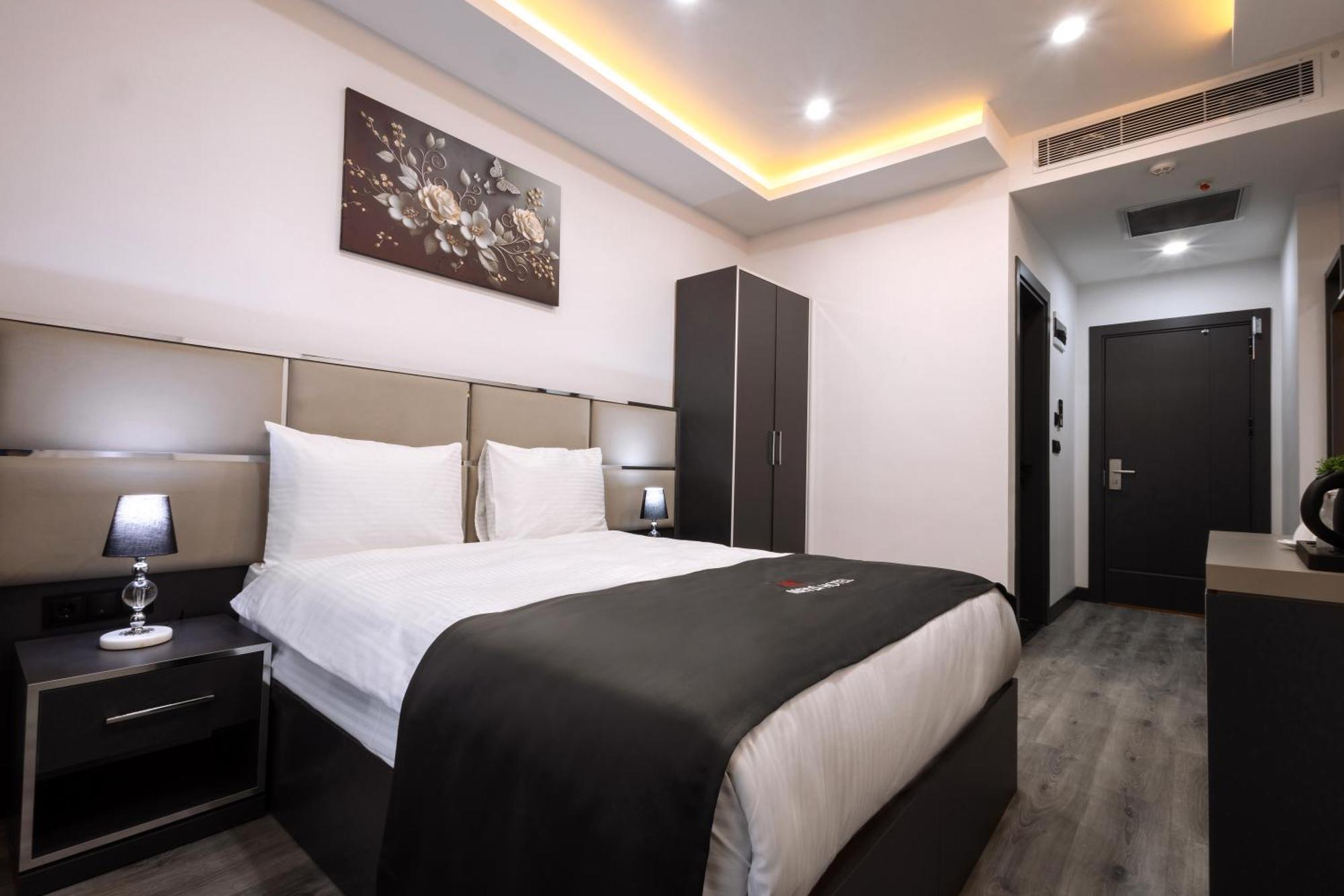 Meyzi Hotel 伊斯坦布尔 外观 照片